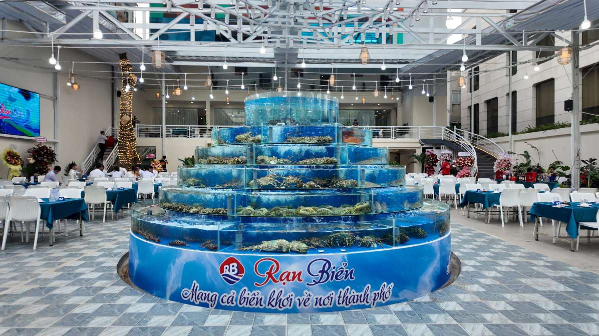 Bể hải sản Rạn Biển